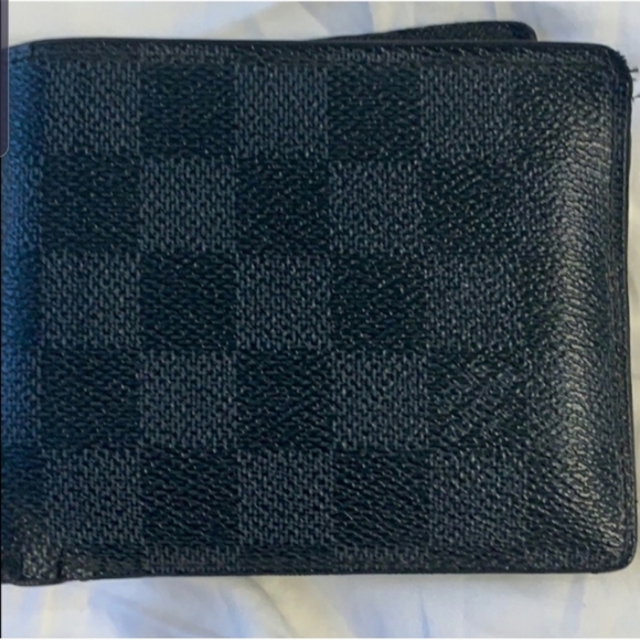 🆕️ Louis Vuitton Wallet Great Pre Owned Condition